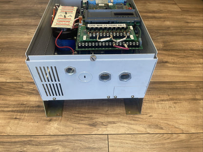 ALLEN BRADLEY 1336-B007-EAD-L3 AC DRIVE OUTPUT 8.6/9.3/10.4KVA 380/415/460VAC