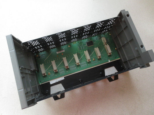 ALLEN-BRADLEY 1746-A7 Ser. B - SLC500 7-SLOT RACK / CHASSIS