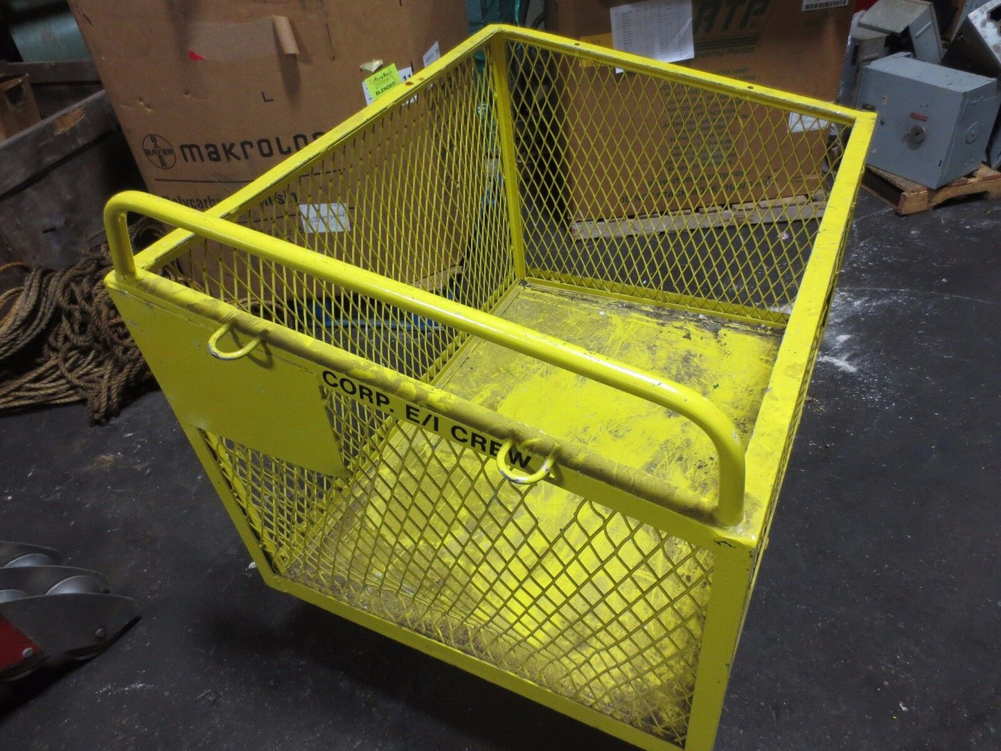 STEEL MESH SHOP / FACTORY CART ELECTRICIAN WELDER MAINTENANCE - 48" x 36" x 30"