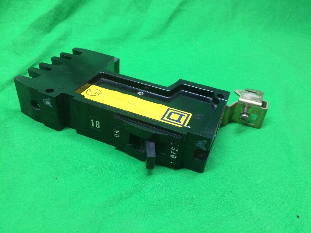 SQUARE D FY14015A CIRCUIT BREAKER, USED GREAT CONDITION