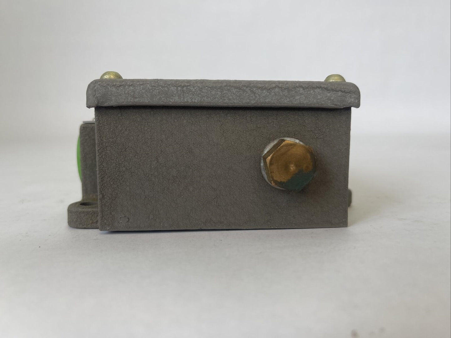 REES 03810-200 LIMIT LH
