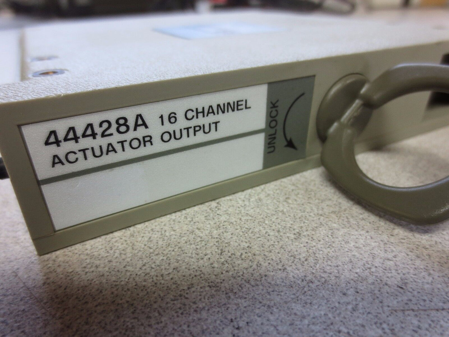 HP 44428A 16 CHANNEL ACTUATOR OUTPUT - HEWLETT-PACKARD