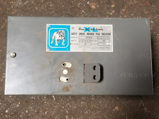 ITE SIEMENS XLEH XLEH3100 100 AMP 600V CIRCUIT BREAKER BUS PLUG ENCLOSURE ONLY