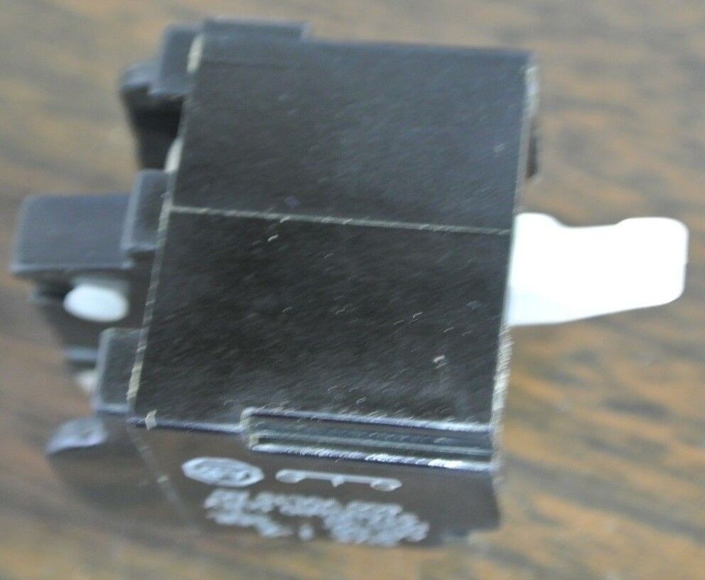 ALLEN-BRADLEY 1495-G1 N.C. CONTACT SIZE 1&2 AUXILIARY CONTACT BLOCK - LOT of 2