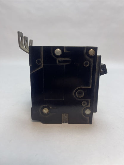 WESTINGHOUSE / CUTLER HAMMER BAB3015H CIRCUIT BREAKER 15AMP 240VAC 3P (LOT OF 3)