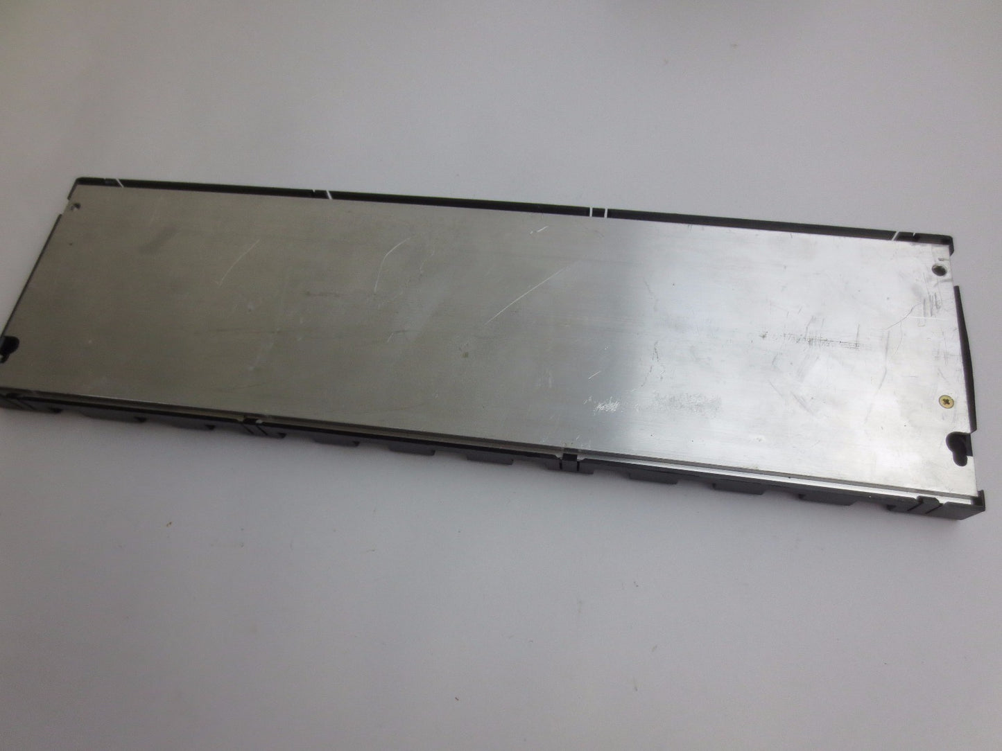 GE FANUC IC693CHS391M BASE 10-SLOT for PROGRAMMABLE CONTROLLER  EMI ENHANCED