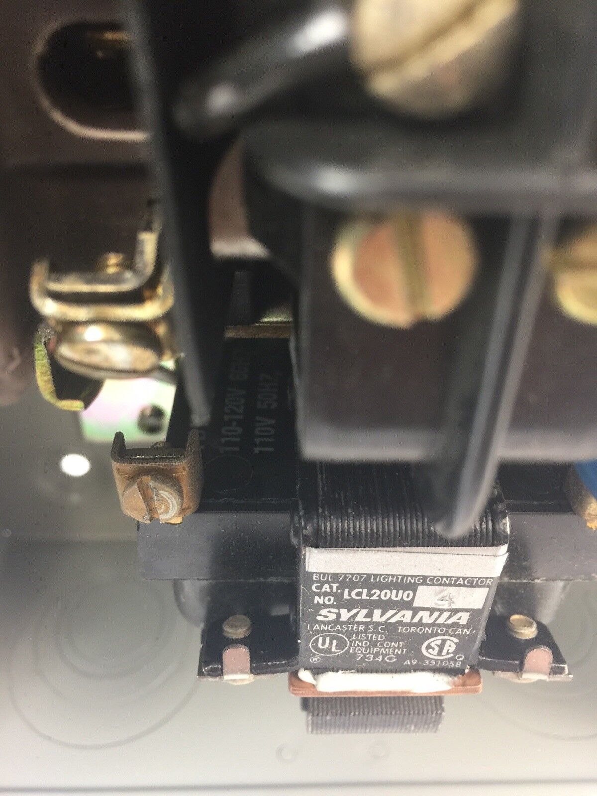 SYLVANIA LCL20A004-76 LIGHTING CONTACTOR 600VAC COIL 110-120V 60HZ 110V 50HZ