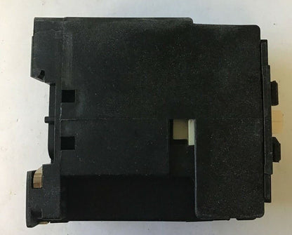 ABB ECR22-1 CONTROL RELAY 2NO/2NC EH6C-22E 600VAC 10A
