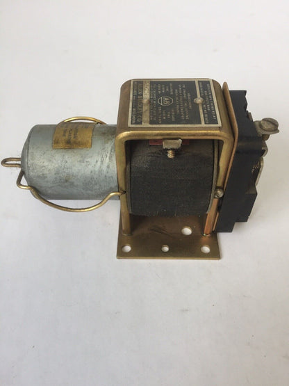 ALLEN BRADLEY 848-ZOD FLUID DASHPOT TIMING RELAY 600 VOLTS COIL 120V 60HZ