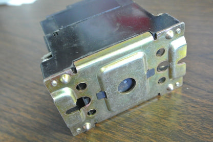 ALLEN-BRADLEY 700-RM110A1 - AC CONTROL RELAY - 120V, 60Hz - NEW SURPLUS
