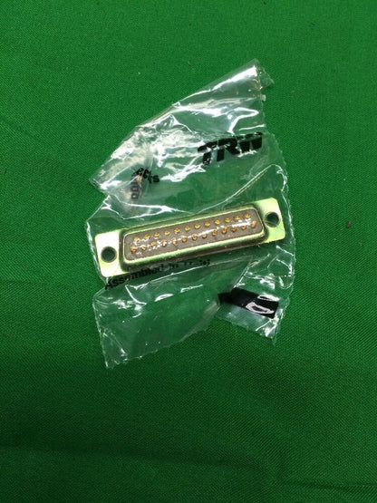 ALLEN-BRADLEY 1770-XXP CONNECTOR KIT 25-PIN MALE W/ 25-PIN D-SHELL