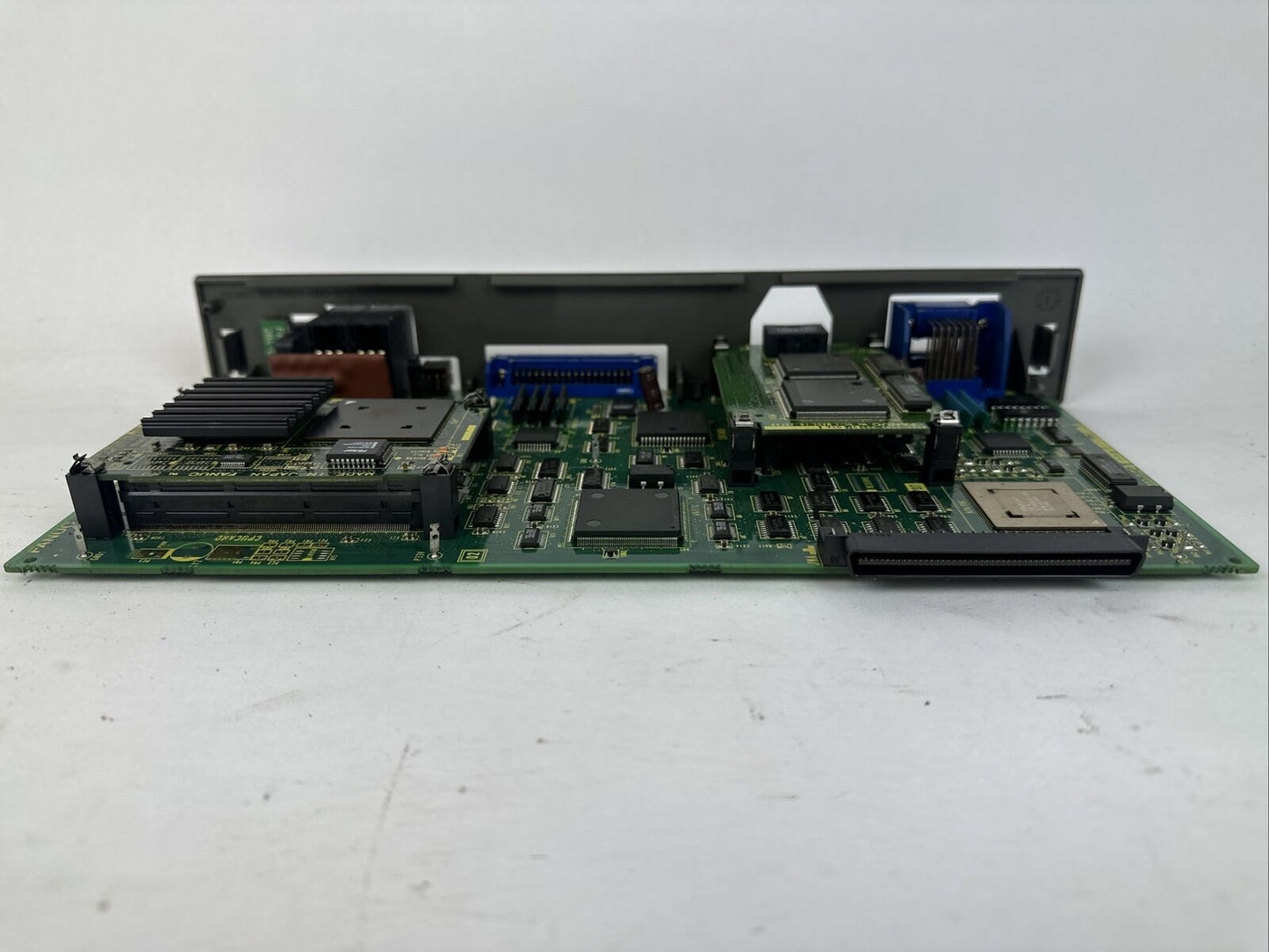 FANUC A16B-2203-0480/02A LCB CIRCUIT BOARD A20B-3300-0070-09B A20B-3300-0032/01A