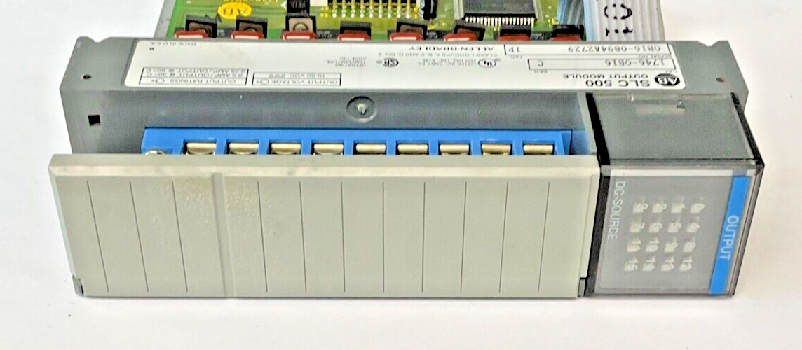 ALLEN BRADLEY 1746-OB16 OUTPUT MODULE SER.C 10-50VDC 1746-0B16