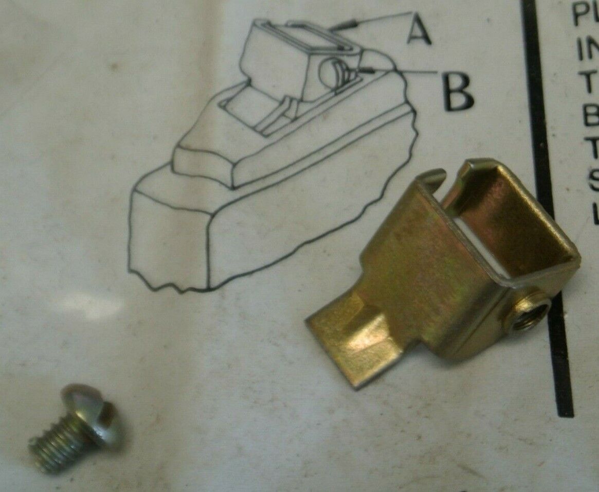 LOT of 3 / SQUARE D QO1LO HANDLE LOCKING CLAMP   NEW SURPLUS