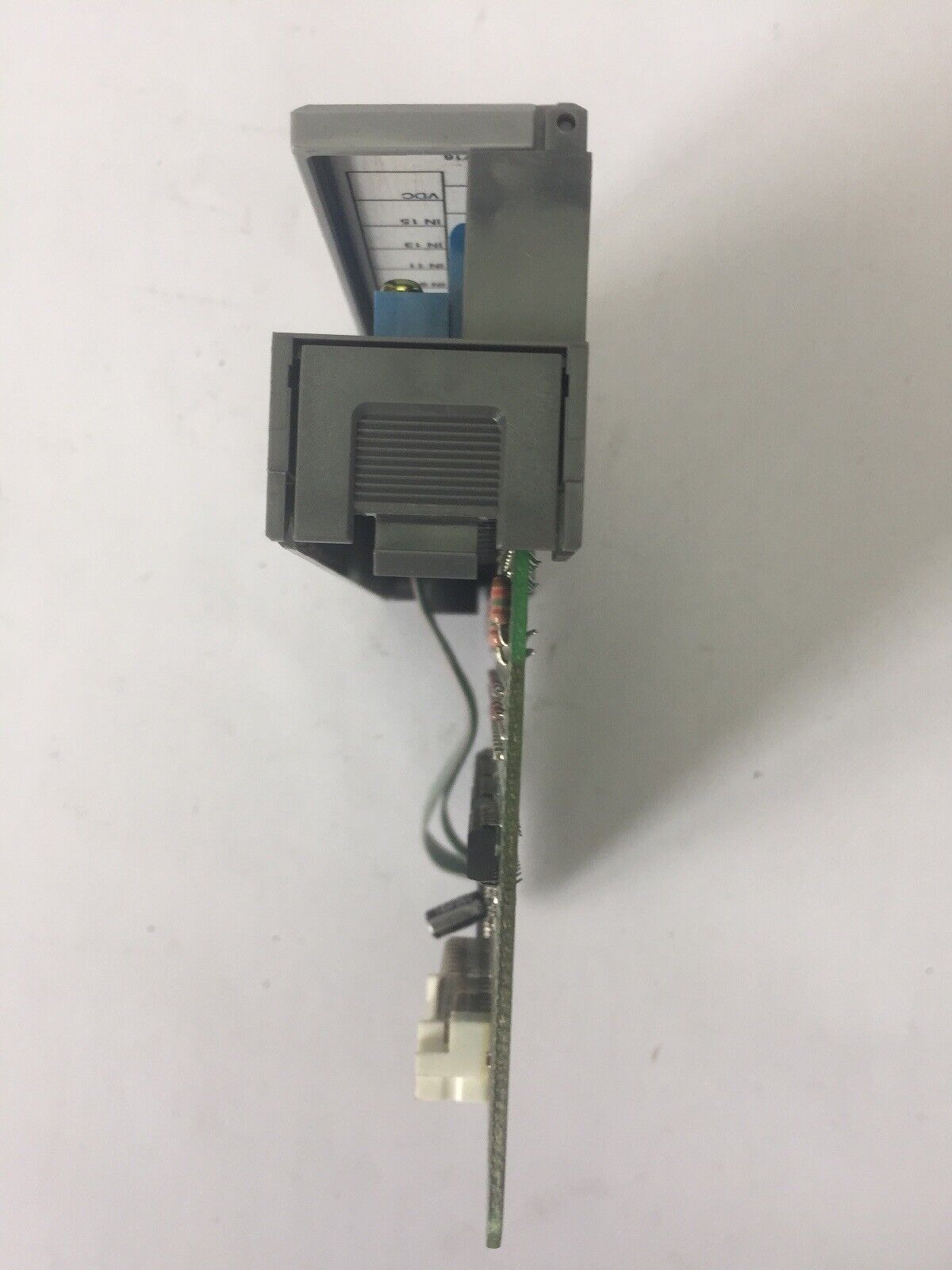 ALLEN BRADLEY 1746-IV16 INPUT MODULE SER C 10-30VDC
