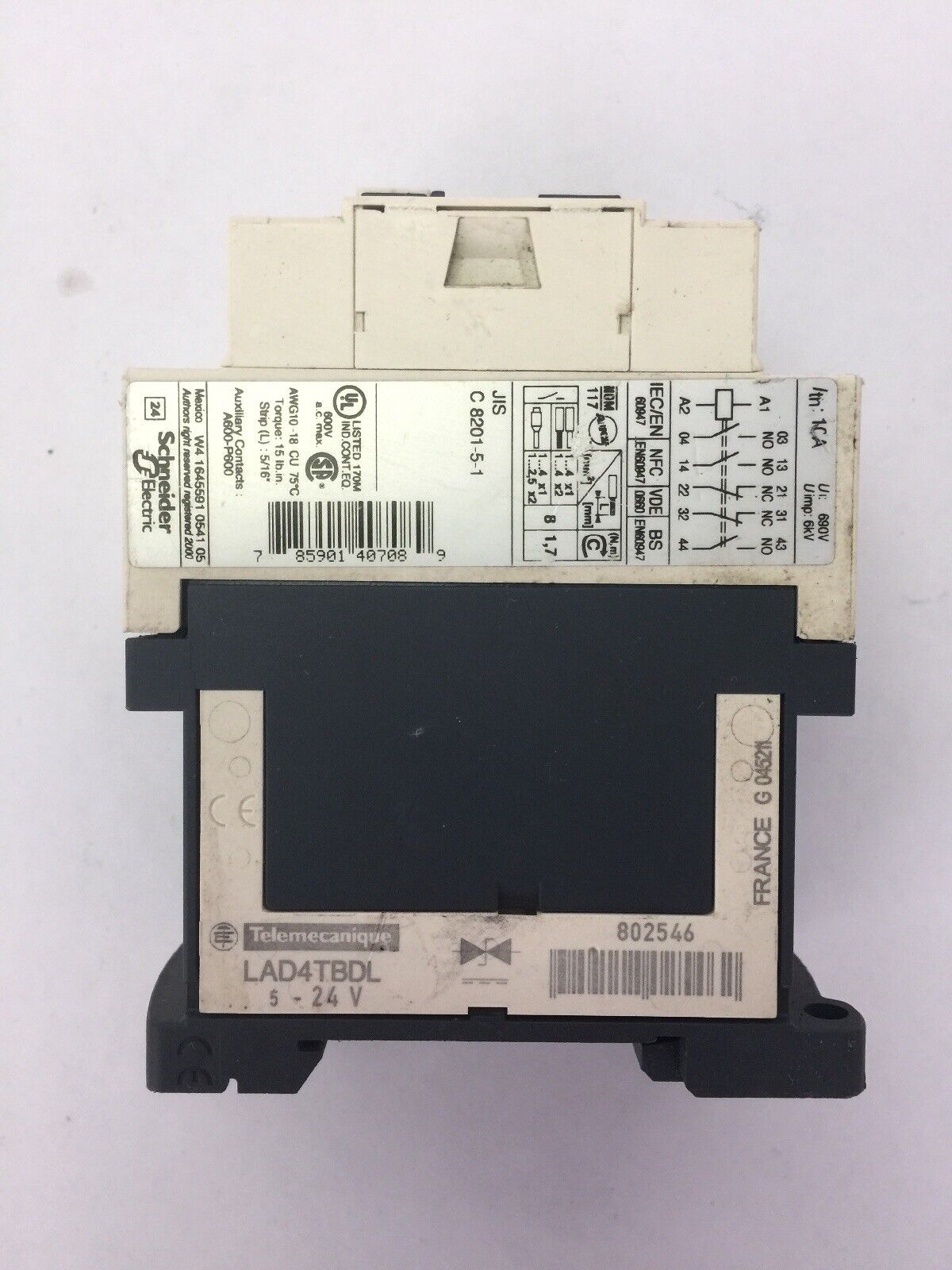 TELEMECANIQUE CAD32 BL RELAY 600VAC 10A  COIL 24VDC 2,4 W LAD4TBDL 5-24V
