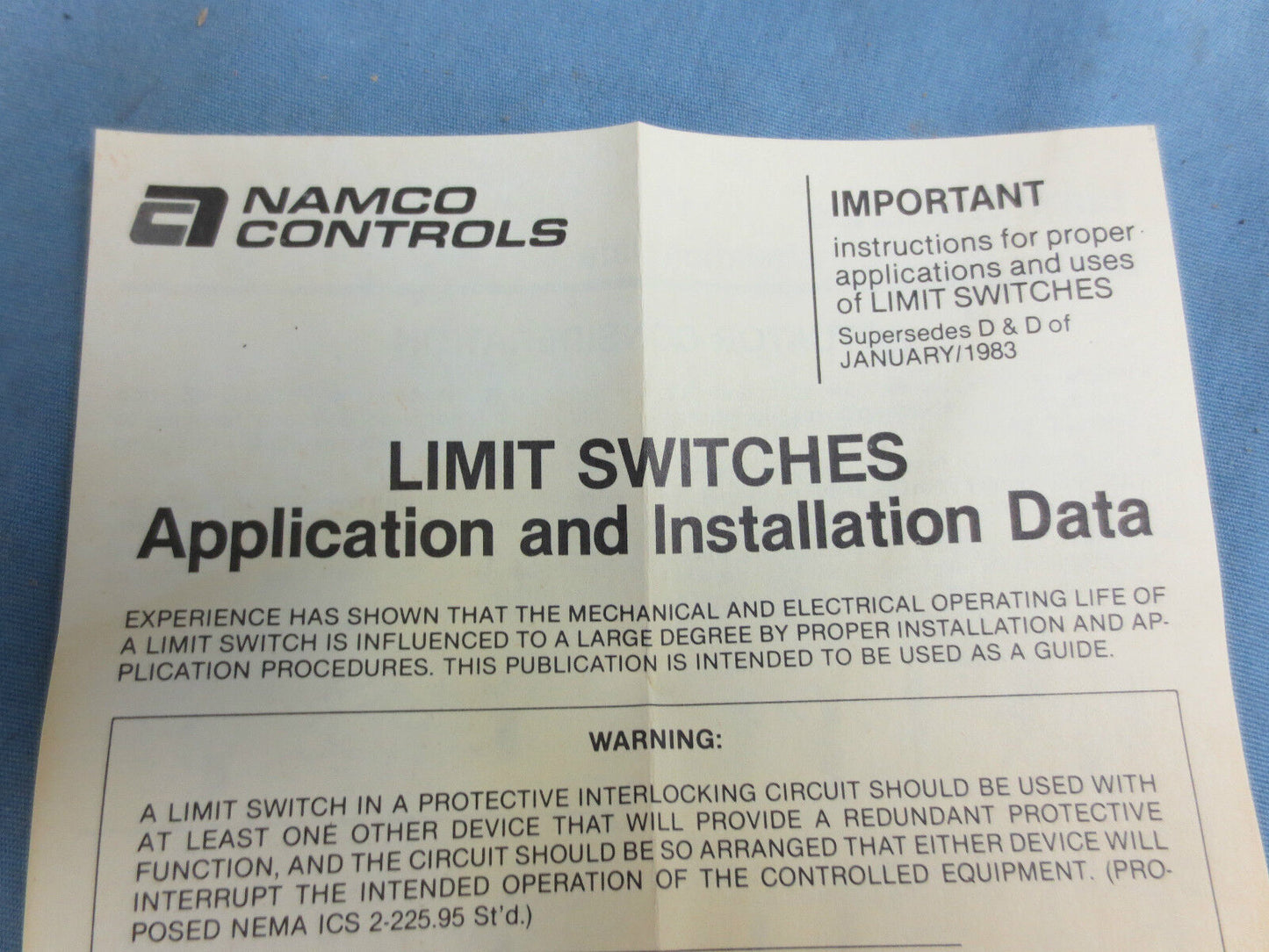 NAMCO EA700-30100 SNAP-LOCK LIMIT SWITCH - NEW SURPLUS