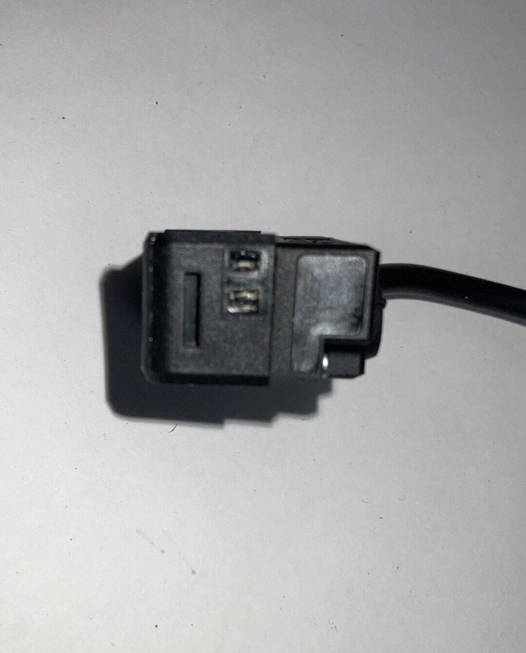 KEYENCE PZ-G42EP SENSOR CONNECTION CORD 10-30VDC 100MA