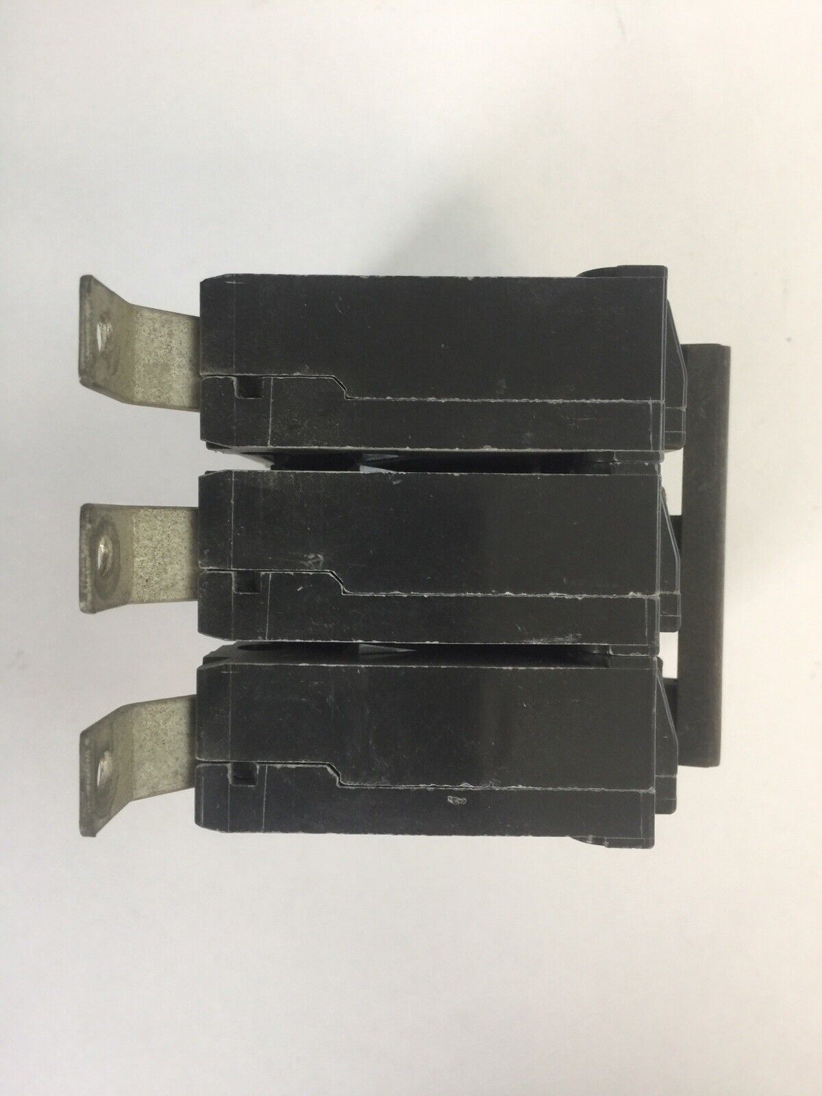 ITE SIEMENS B390H CIRCUIT BREAKER 90A 240VAC 3POLE TYPE BLH