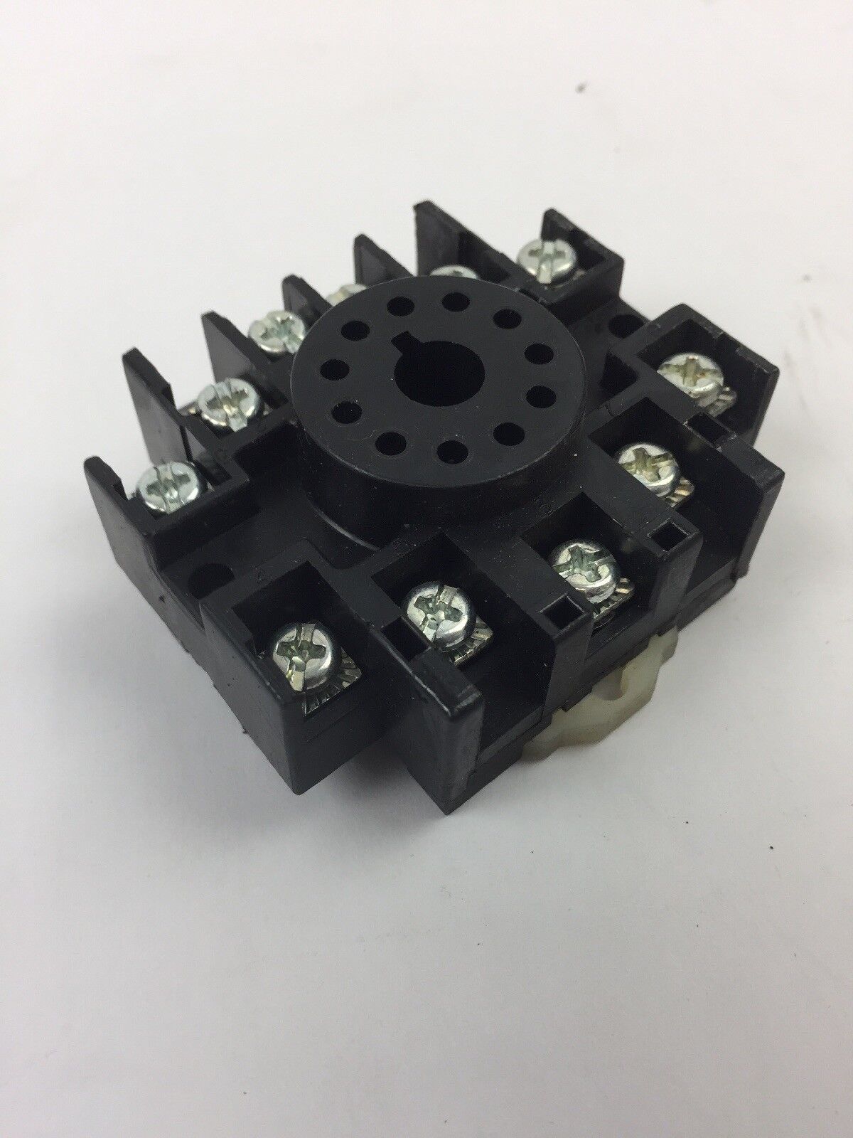 ALLEN BRADLEY 700-HN126 RELAY SOCKET BASE SERIES A 10A 300V (LOT OF 5)