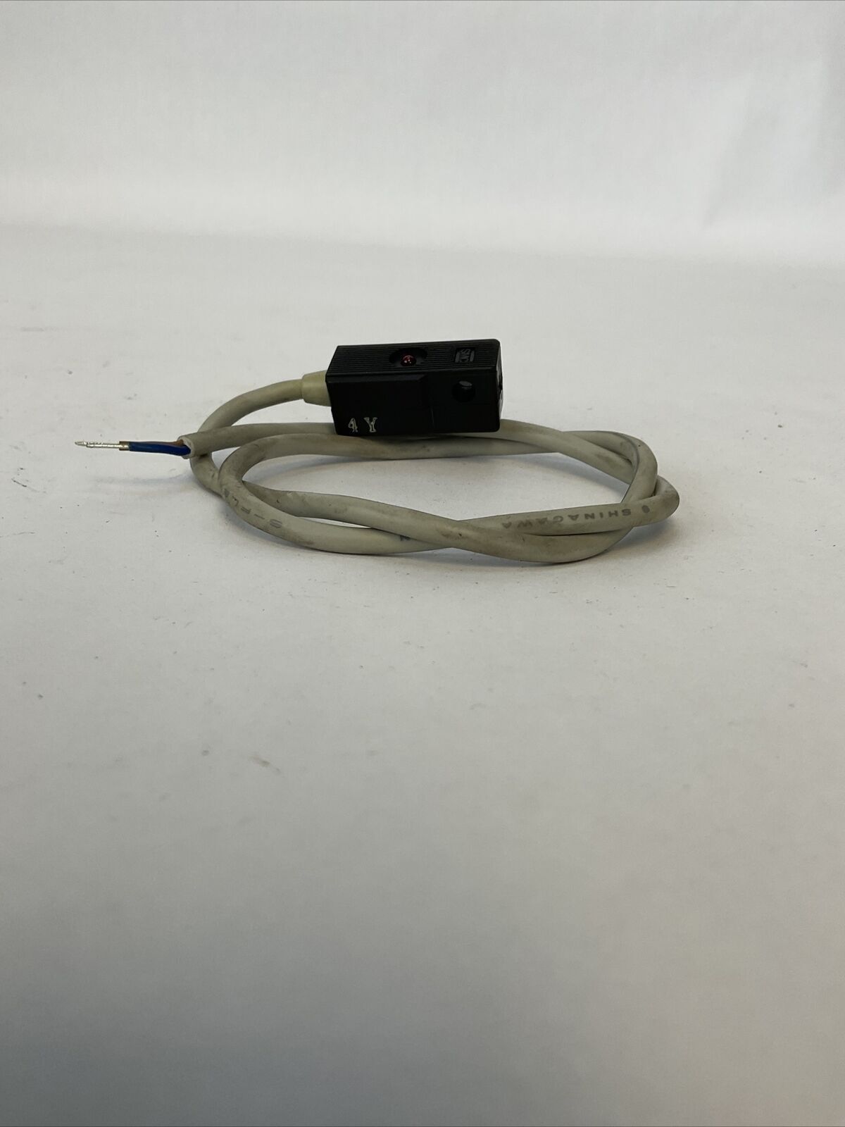 SMC D-B54 SENSOR AUTO REED SWITCH