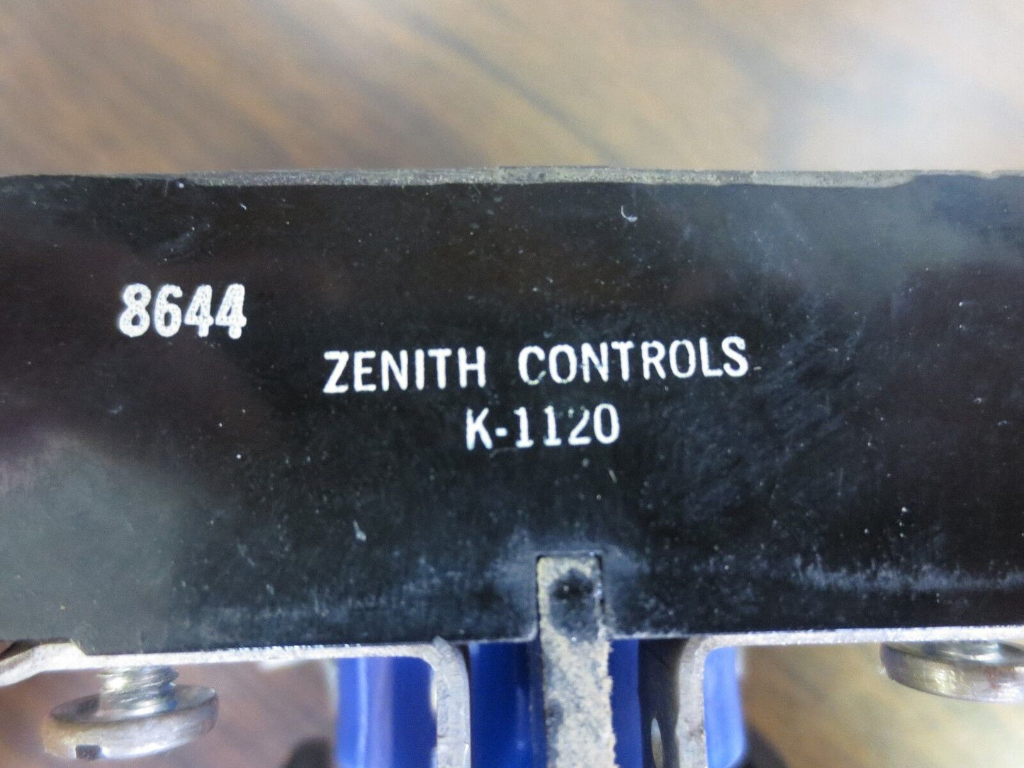 ZENITH CONTROLS K-1120 COIL CONTROL RELAY - 120V COIL