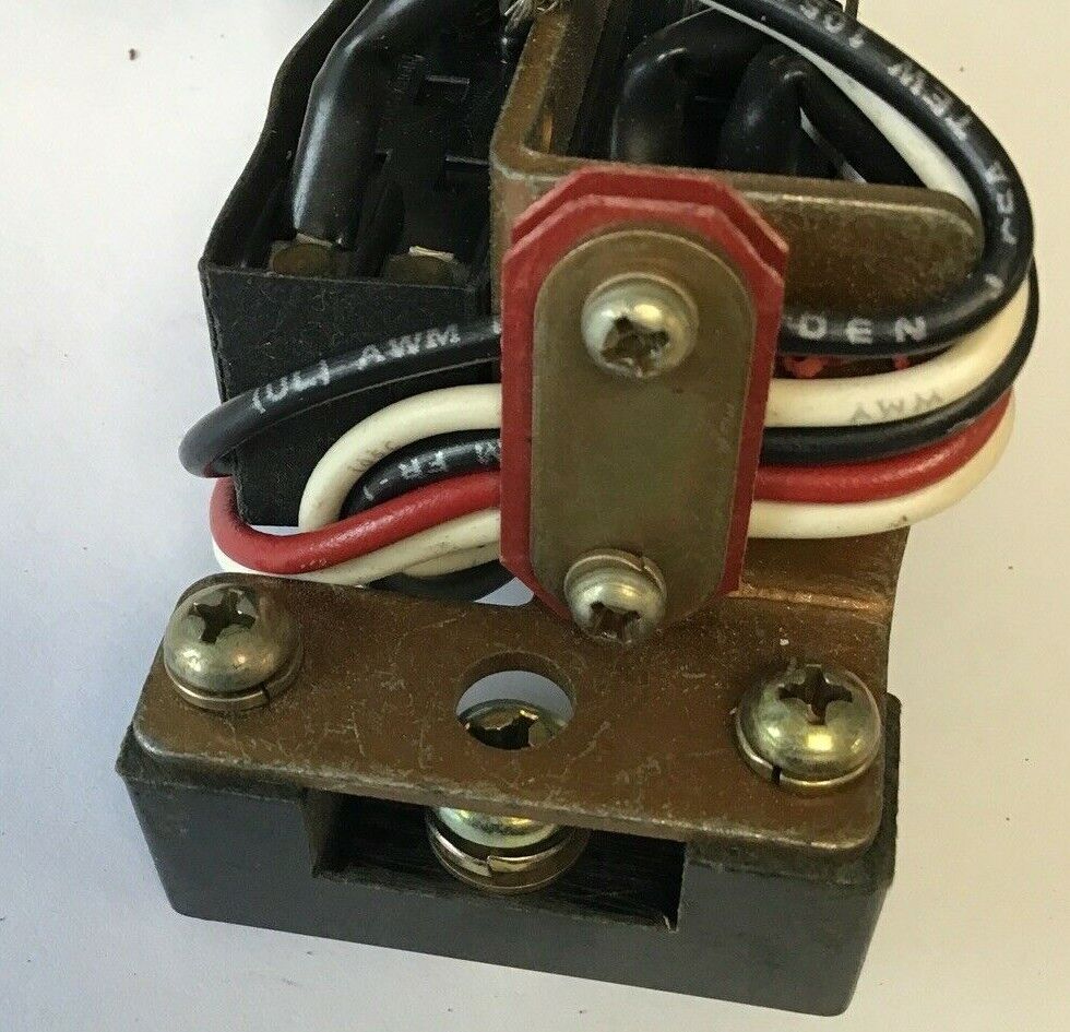 ITE AO2JLOLO AUXILIARY SWITCH 15A 480VAC 250VDC