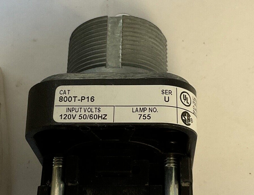ALLEN BRADLEY 800T-P16 PILOT LIGHT SER.U 120V 50/60HZ MISSING COVER.