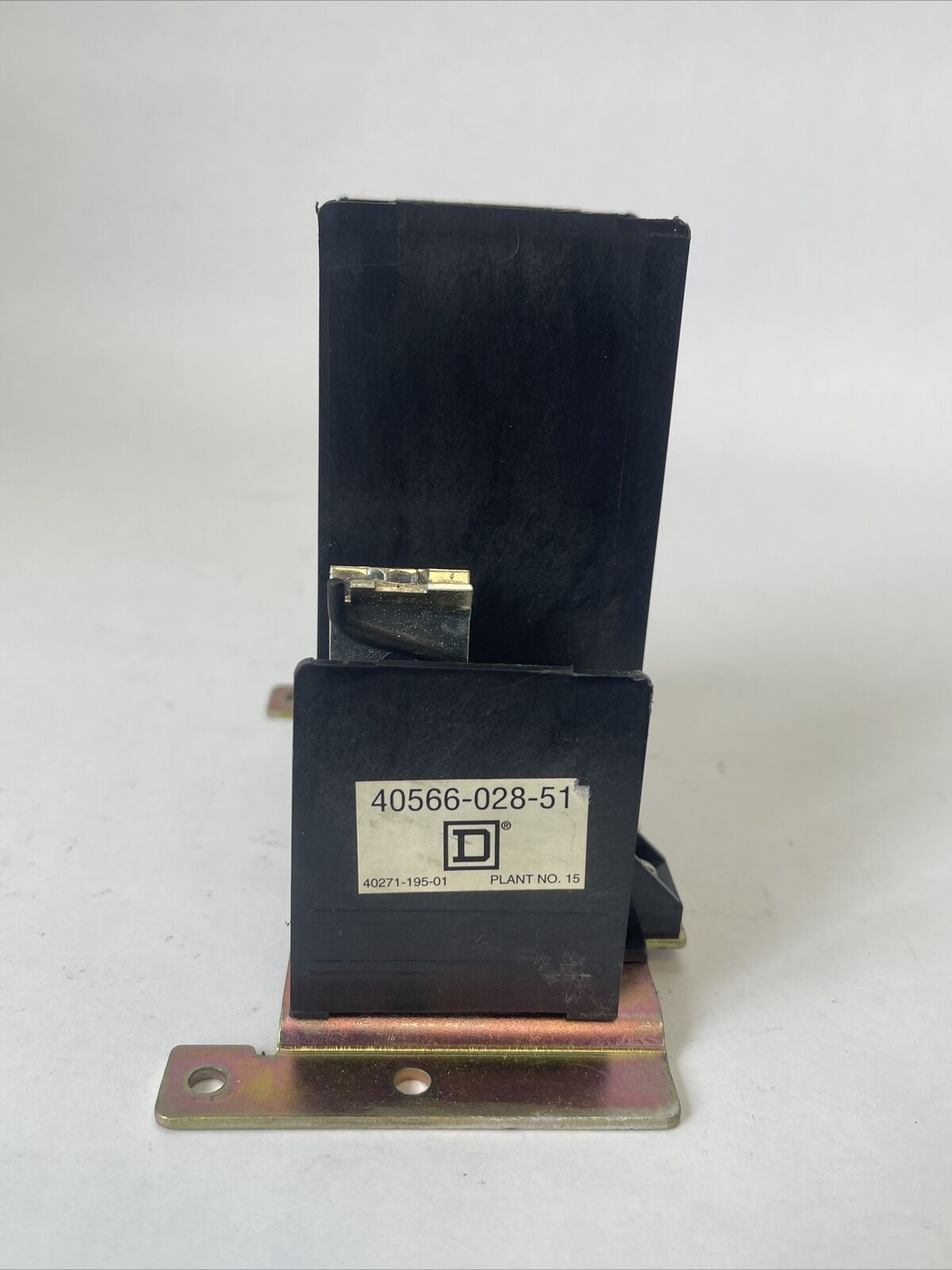 SQUARE D 40566-028-51 FUSE HOLDER