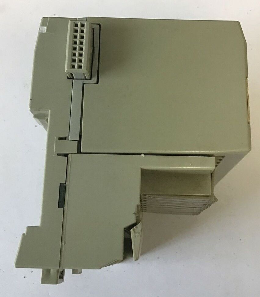 ALLEN BRADLEY 1794-OA8 OUTPUT 120VAC W/ 1794-TBNF/A TERMINAL BLOCK