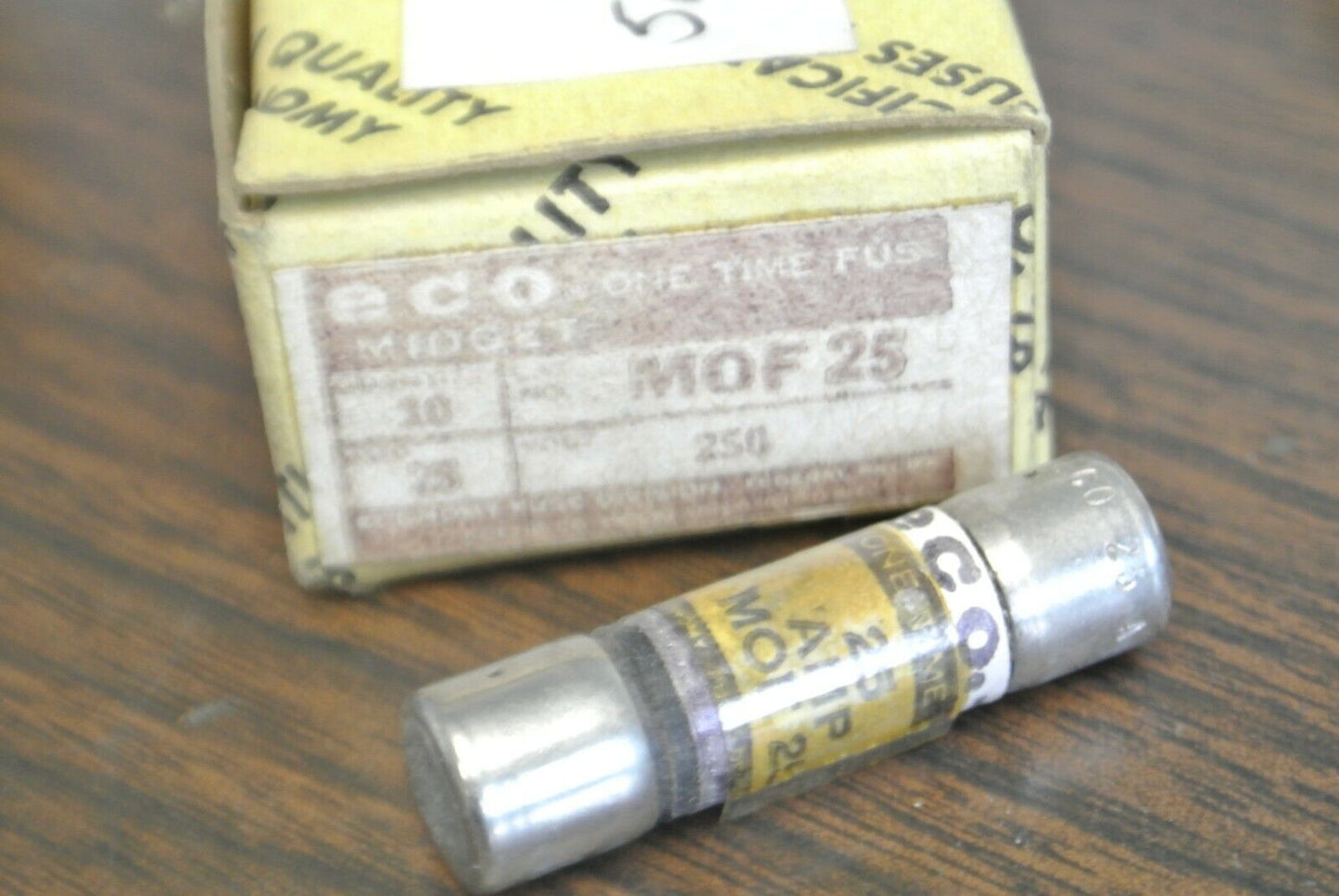 BOX of 10 / ECONOMY / FPE MOF-25 MIDGET ONE-TIME FUSE / 25A / 250V / NEW SURPLUS