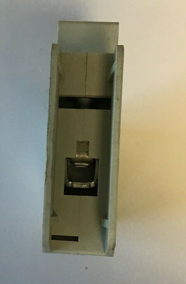ALLEN BRADLEY 1489-A1C020 SER.A  2A 277VAC/48VDC 1POLE CIRCUIT BREAKER (LOTOF 3)