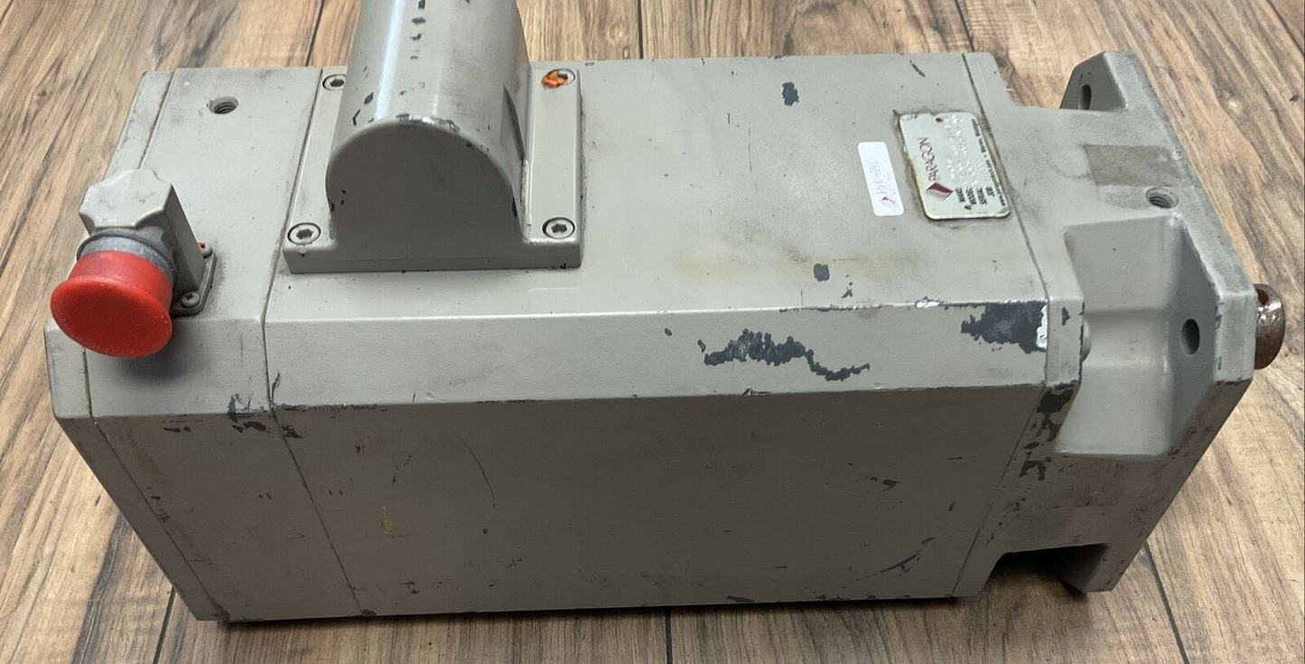 SIEMENS 1FT6084-8AF71-4EB1 SERVO MOTOR 11.3/14A 3000RPM 270VY