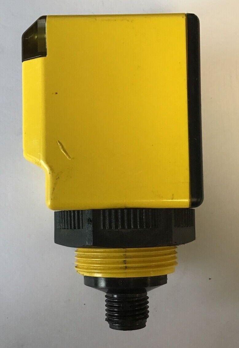 BANNER Q40AW3FF600Q1 PHOTOELECTRIC SENSOR 20-250VAC 50/60HZ 300MA