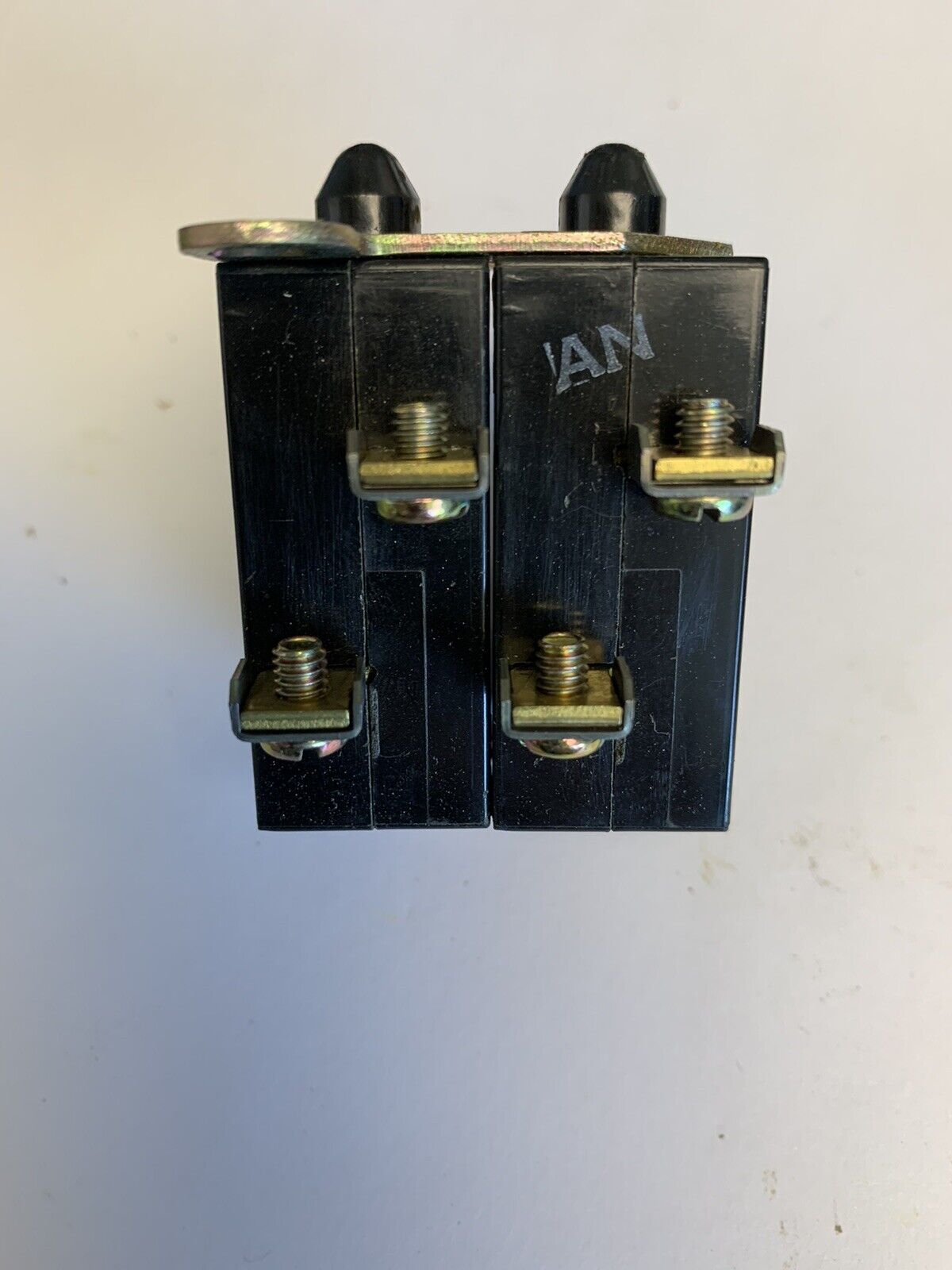 General Electric Heavy-Duty Oiltight Selector Switch CR2940UB203C