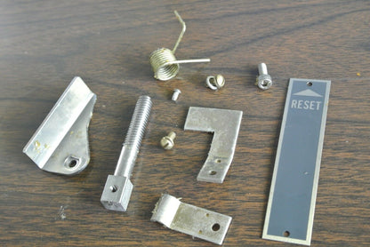 ALLEN-BRADLEY 1493-N9 - OVERLOAD RELAY RESET KIT for STARTER - NEW SURPLUS