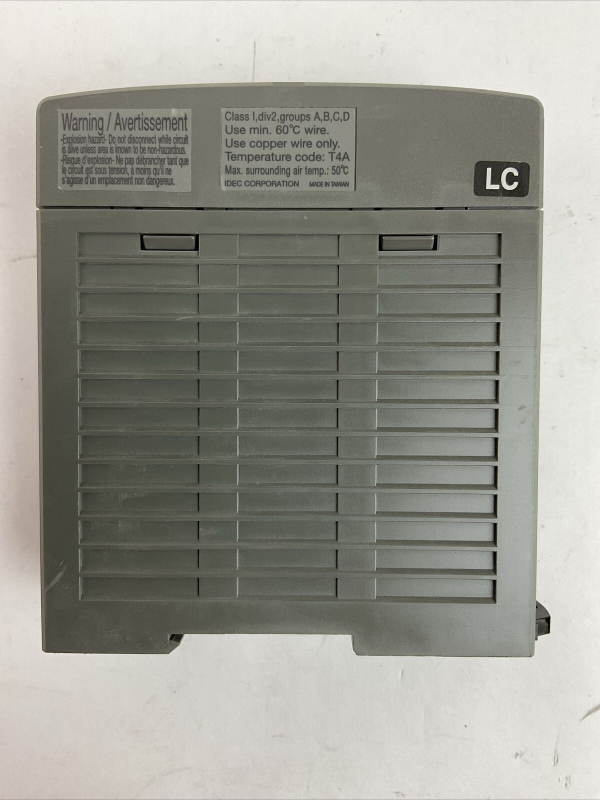 IDEC PS5R-VE24 POWER SUPPLY OUTPUT 24VDC 3.75A 90W INPUT 100-240VAC 1.1-0.6A