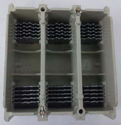 TELEMECANIQUE LC1F400 CONTACTOR, 3PH, 3P, 600V, 420A, 300HP,W/ LX9FJ910 24V COIL