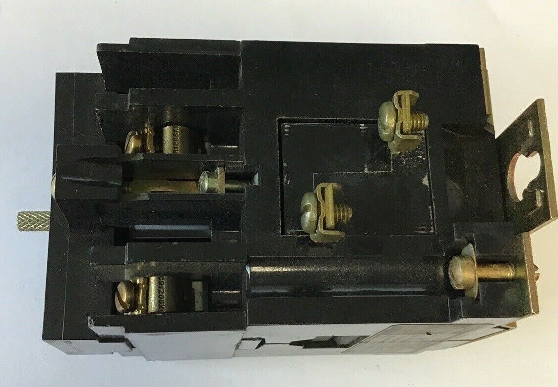 GENERAL ELECTRIC CR120B01122 INDUSTRIAL RELAY 600VACV 60HZ 10A