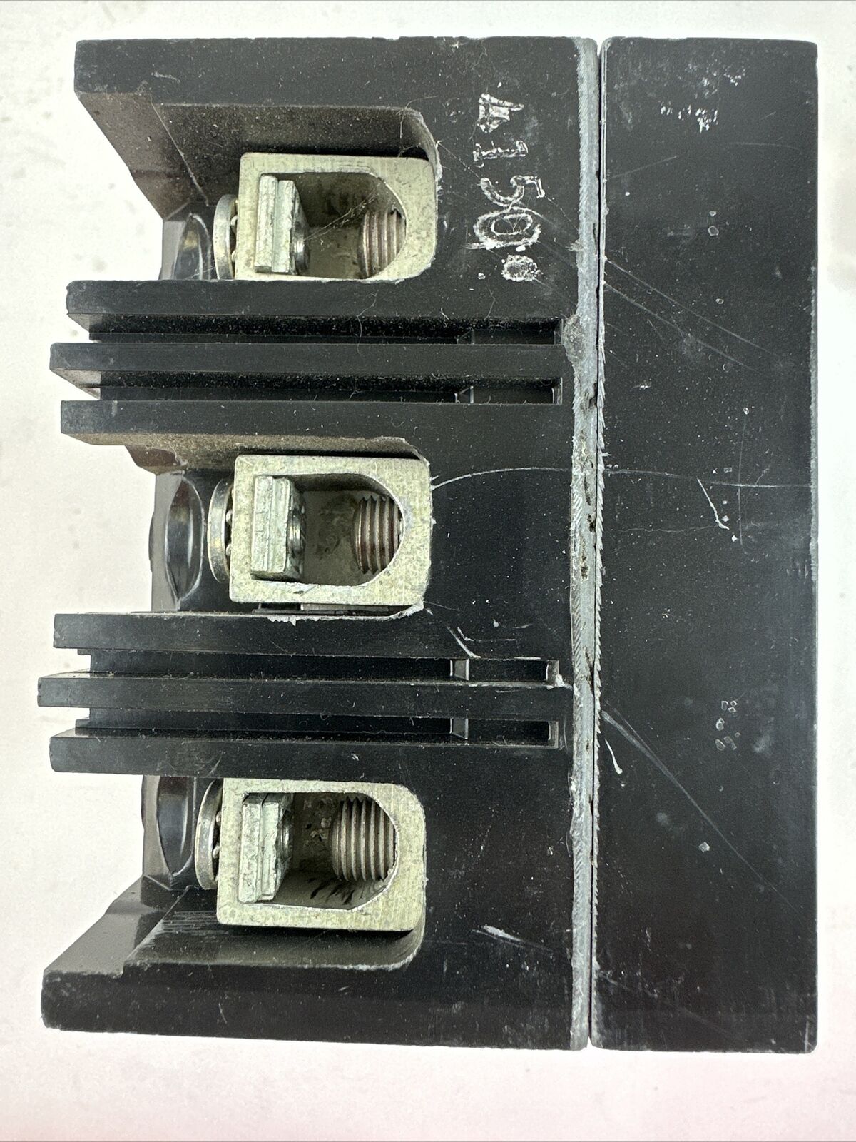 GE TED1340150 CIRCUIT BREAKER 480VAC 150A 3POLE