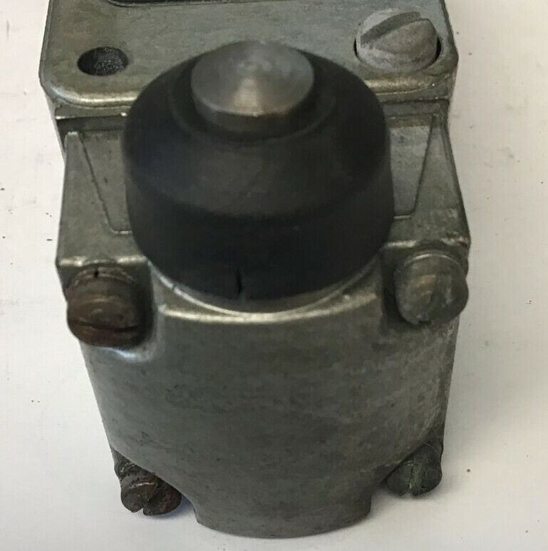 GOULD C2B JK3 LIMIT SWITCH SER.A NEMA A600