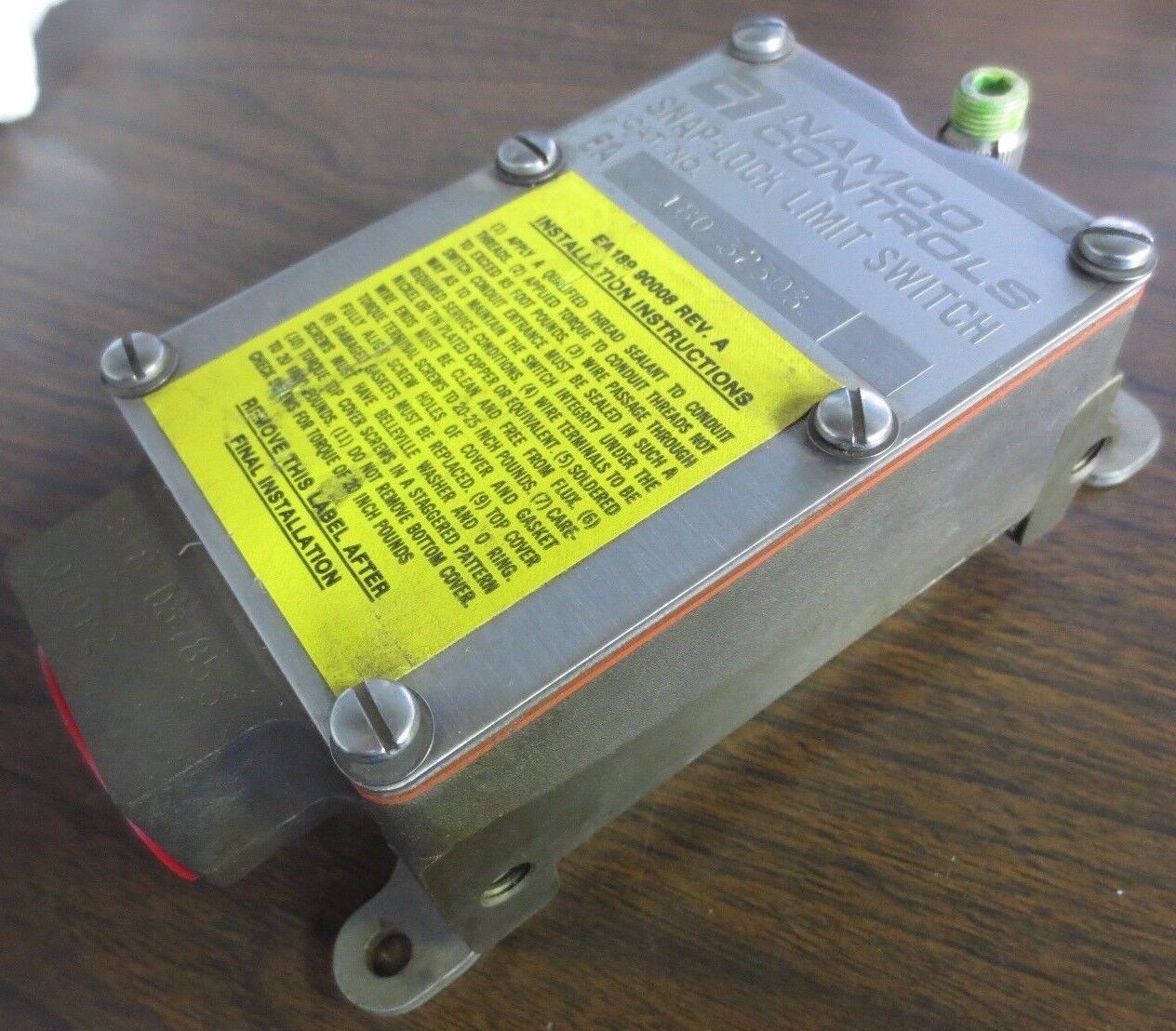 NAMCO EA180-32303 SNAP-LOCK LIMIT SWITCH - NEW SURPLUS