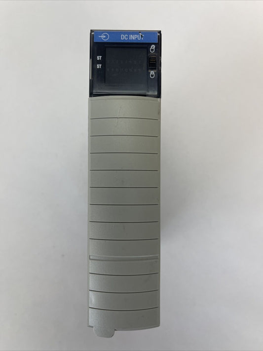 ALLEN BRADLEY 1756-IB16 SER A FW 3.3 CONTROL LOGIX 16 POINT D/I MODULE