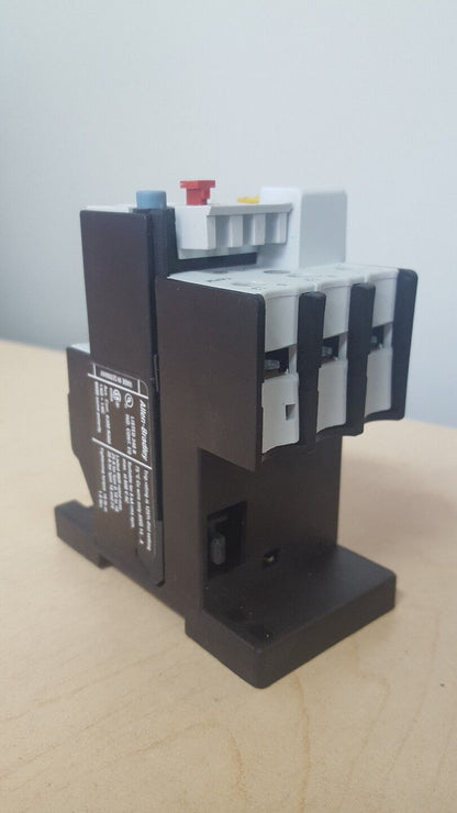 Allen Bradley overload relay 193-TAB24 2,4-4 A