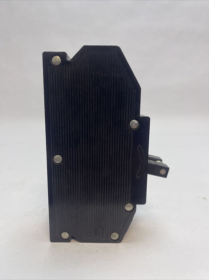 CHALLENGER QC30 CIRCUIT BREAKER 30/30A 120/240VAC 2POLE