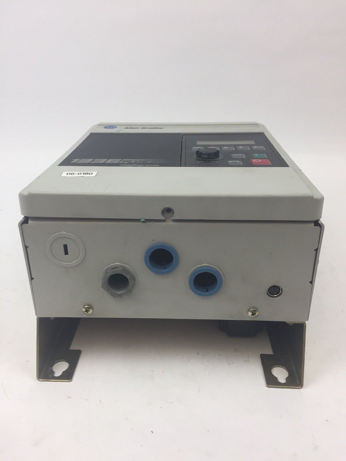 ALLEN BRADLEY 1336F-BRF10-AA-EN-HAS1-L4 AC DRIVE