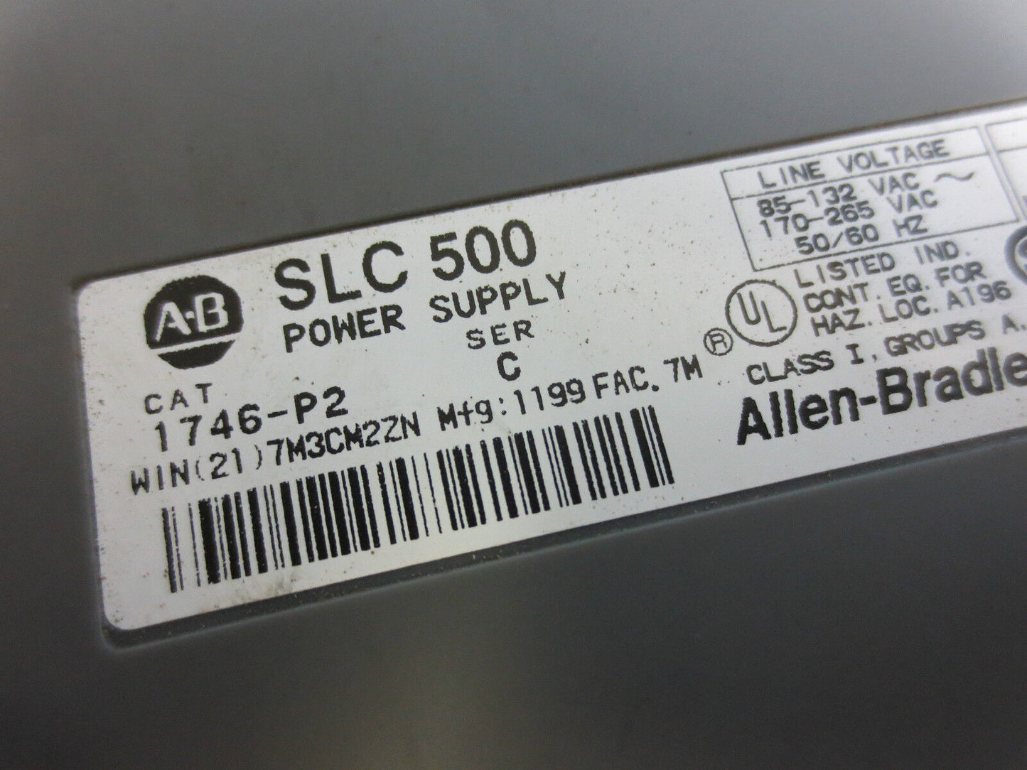 ALLEN-BRADLEY 1746-P2 Ser. C + 1746-IB16 & (3) 1746-OB16 MODULES + 1746-A7 RACK