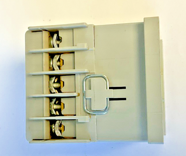 ALLEN BRADLEY  700-K31Z-* CONTROL RELAY SER.B ***LOTOF2***