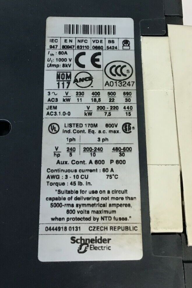 SCHNEIDER ELECTRIC LC1 D40 CONTACTOR (LP1 D4011) 60A 600V 3PH