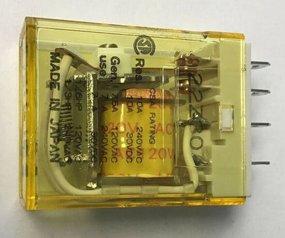 IDEC RH1B-U RELAY 120VAC ***LOTOF6***